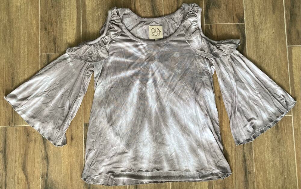 Long Sleeve Top Chaser Gray and White Large Cold Shoulder Tie Dye